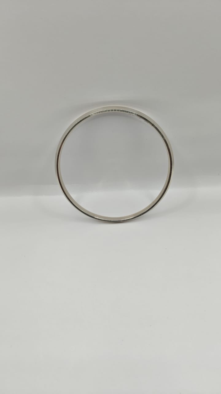 92.5 Silver Punjabi Kada – Minimalist Solid Bangle