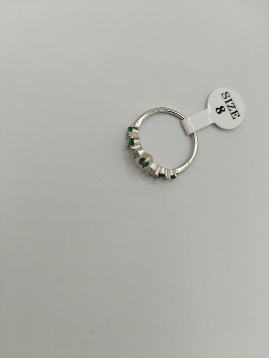 Elegant Silver Ring with Emerald Green and Clear Stones