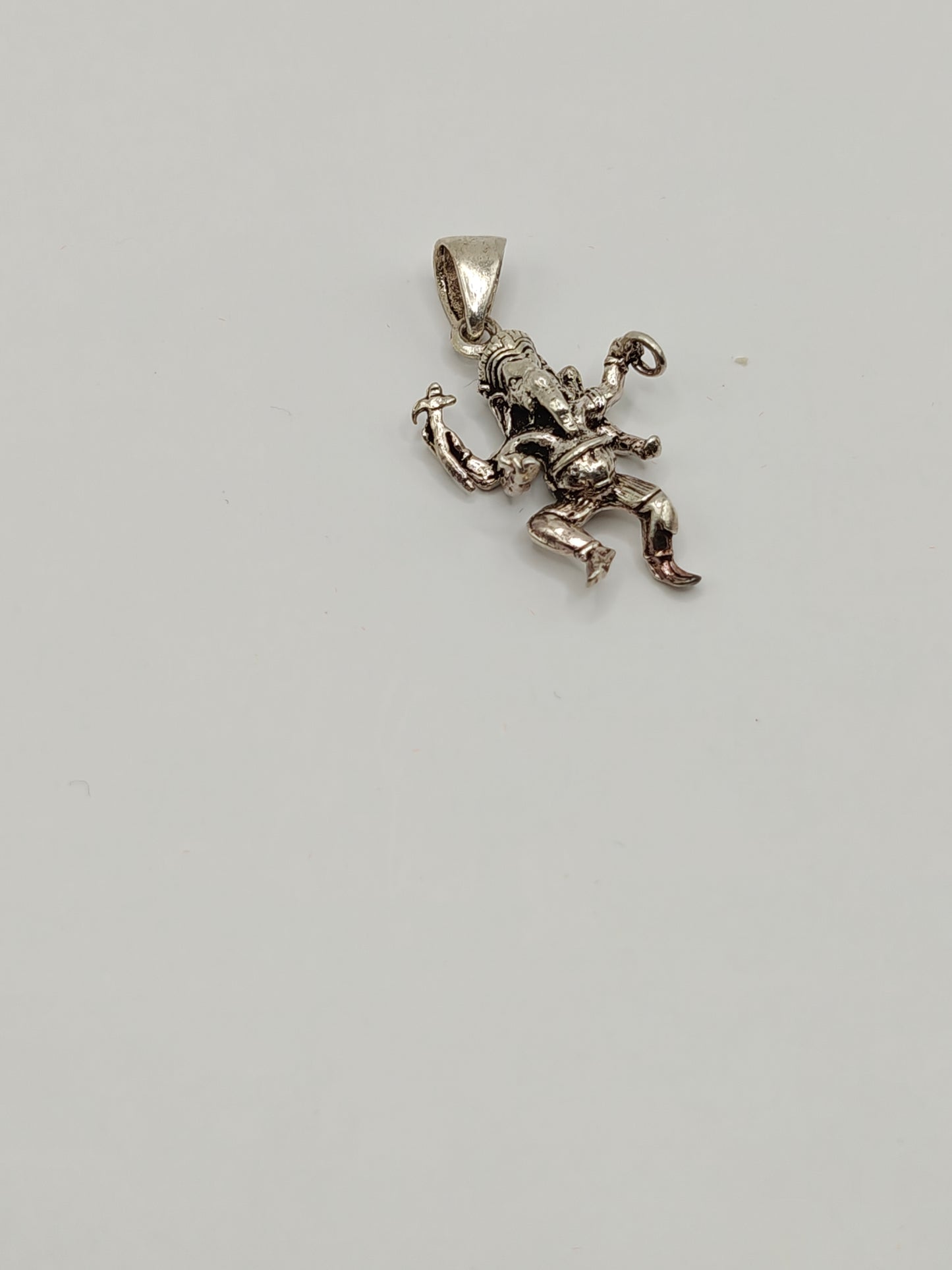 Silver Dancing Ganesha Pendant – Spiritual & Artistic Design