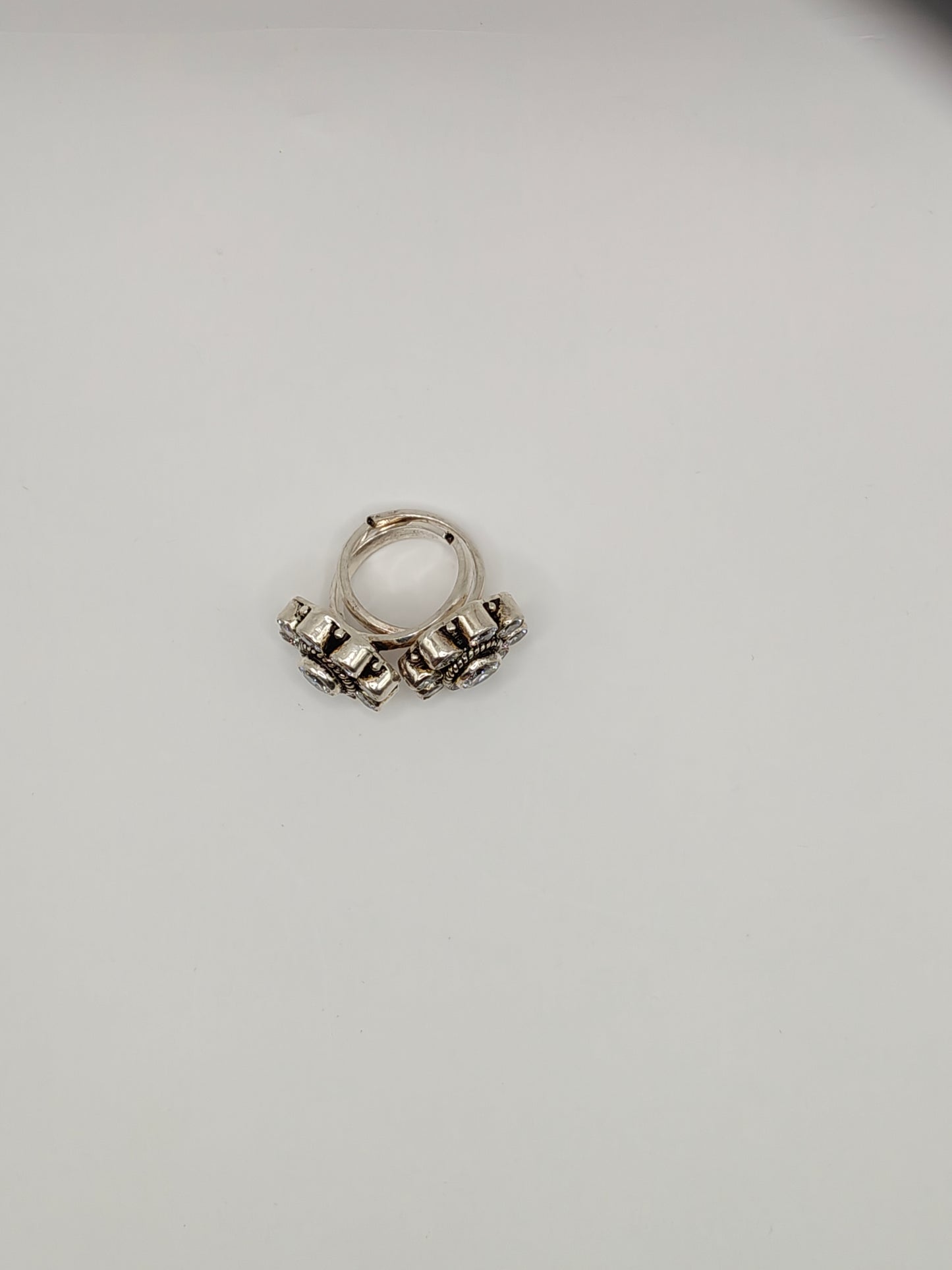 92.5 Sterling Silver Floral CZ Toe Rings