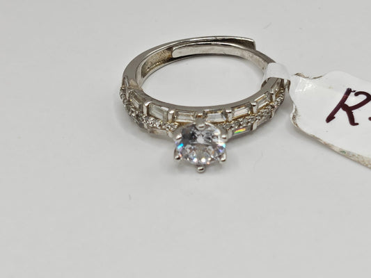 92.5 Sterling Silver Solitaire Engagement Ring for Women