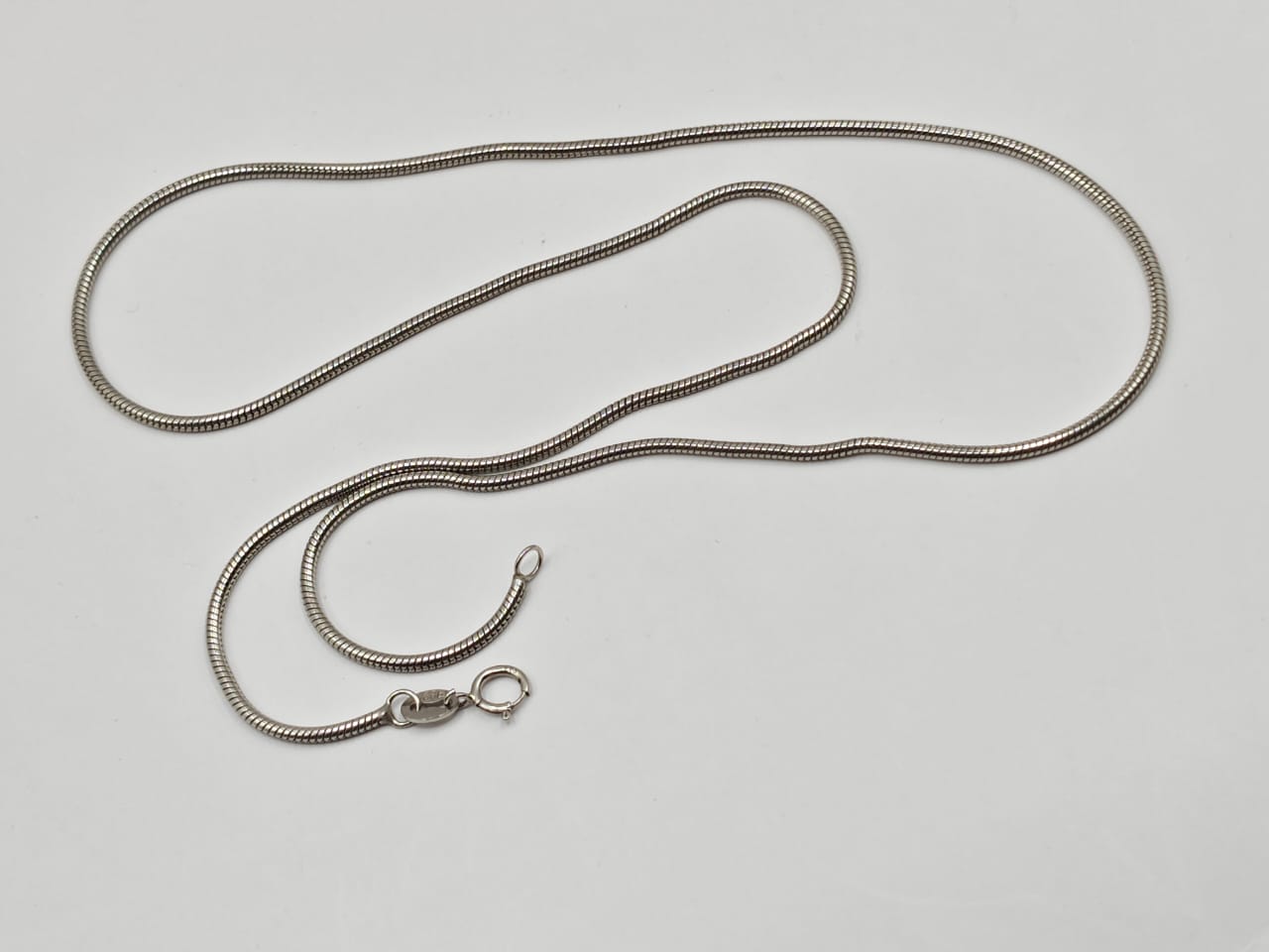 Classic Silver Snake Chain – Unisex Pendant Chain Necklace