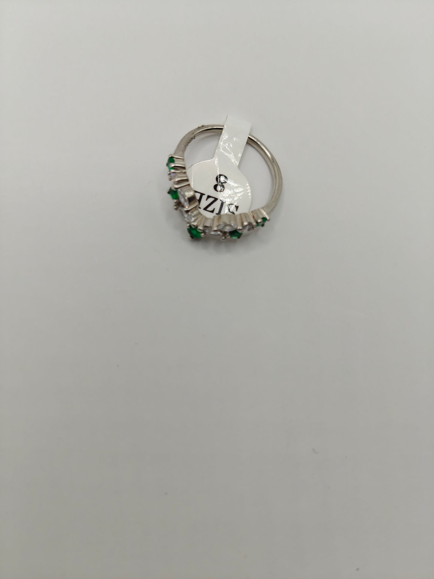 Elegant Silver Ring with Emerald Green and Clear Stones